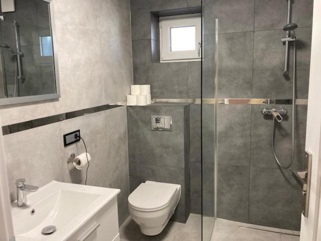 Guest House Ustka Bagian luar foto